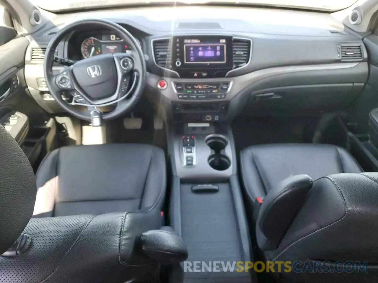 8 Photograph of a damaged car 5FPYK3F74MB027672 HONDA RIDGELINE 2021