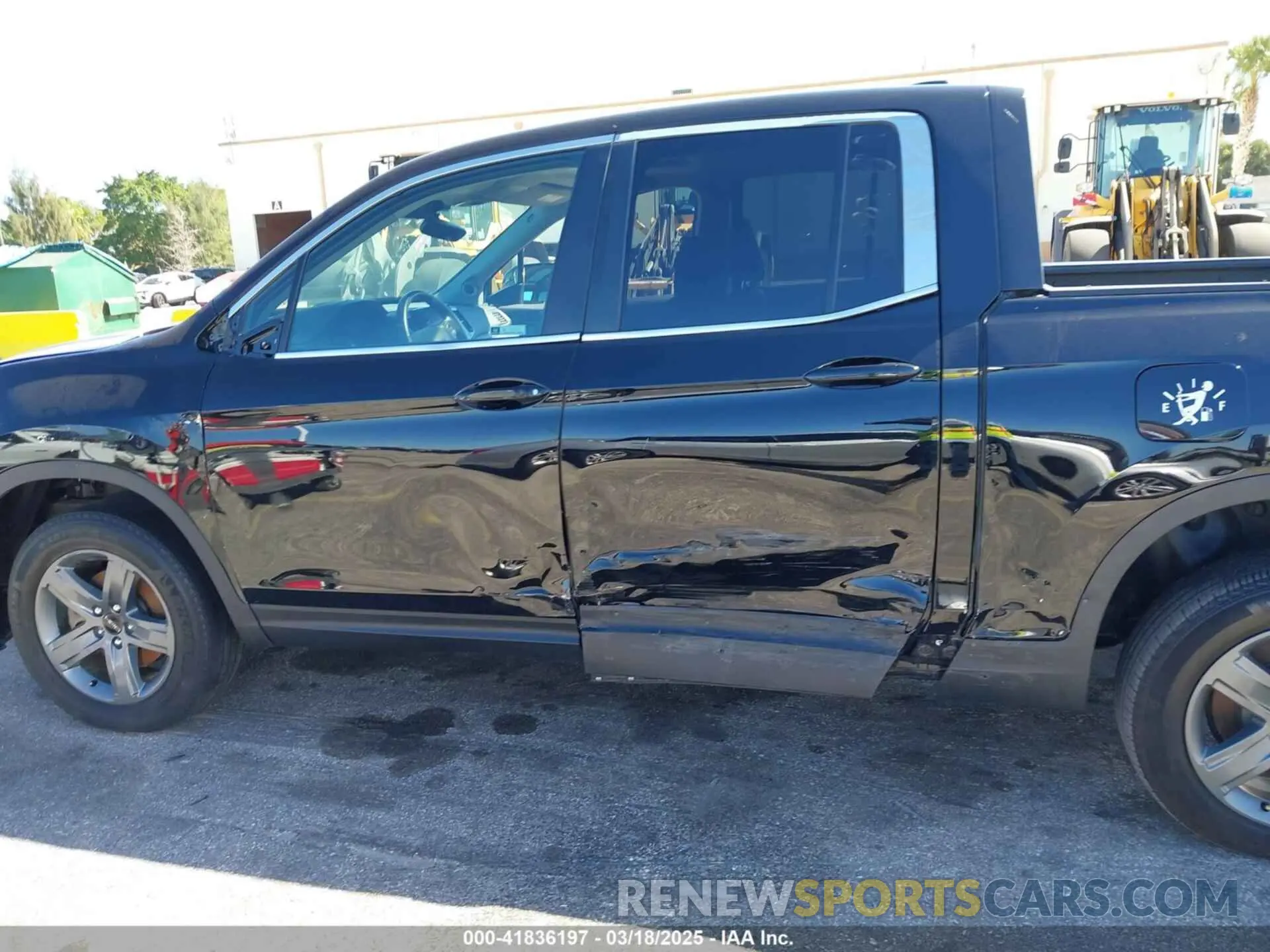 18 Фотография поврежденного автомобиля 5FPYK3F50NB016717 HONDA RIDGELINE 2022