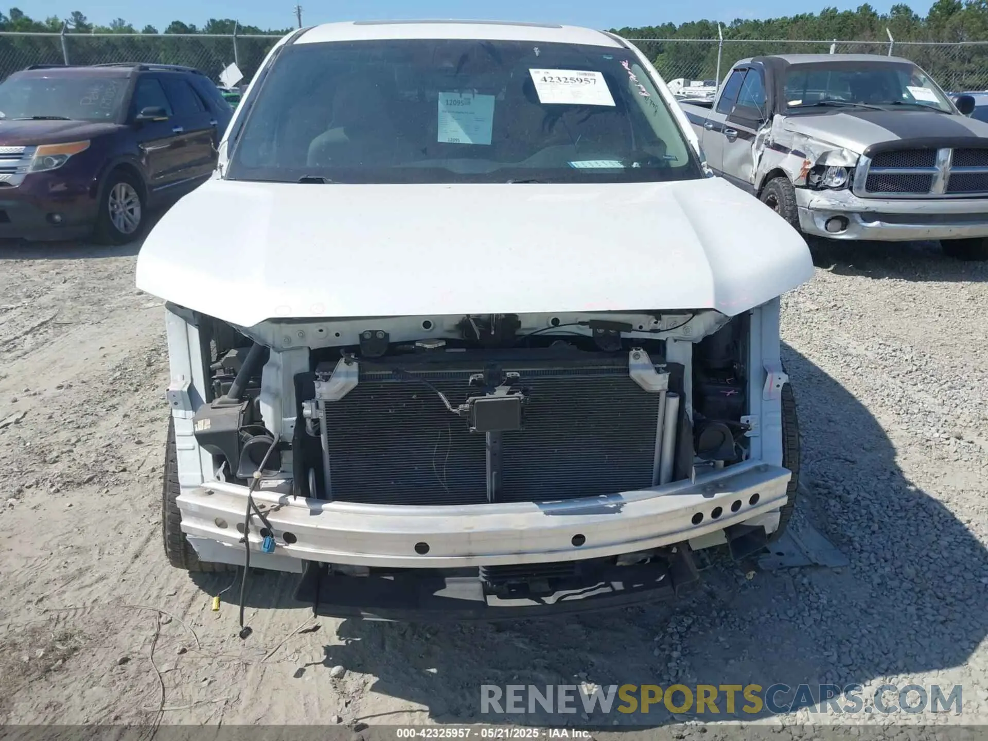 12 Фотография поврежденного автомобиля 5FPYK3F51NB025152 HONDA RIDGELINE 2022