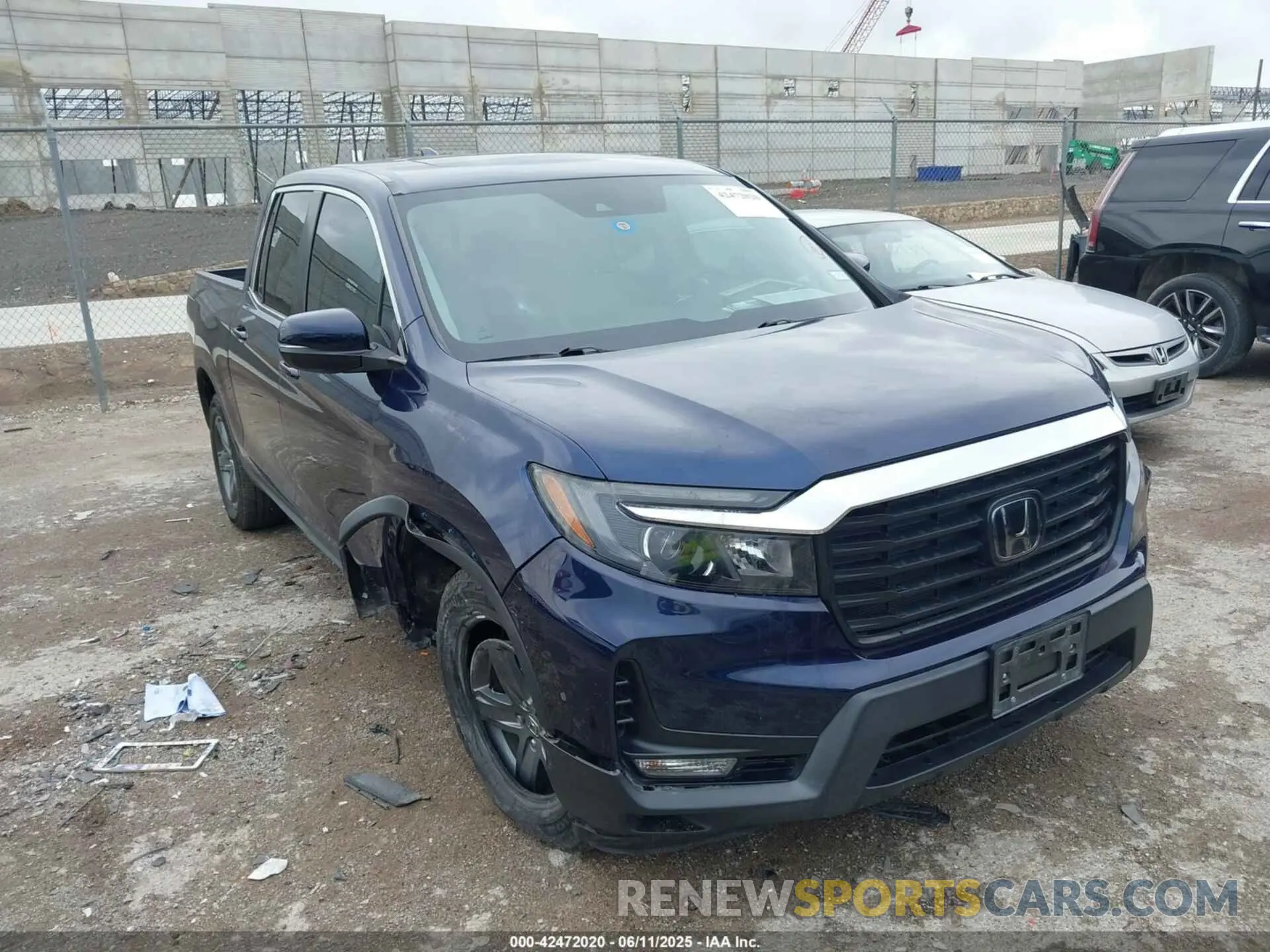 1 Photograph of a damaged car 5FPYK3F5XNB002419 HONDA RIDGELINE 2022