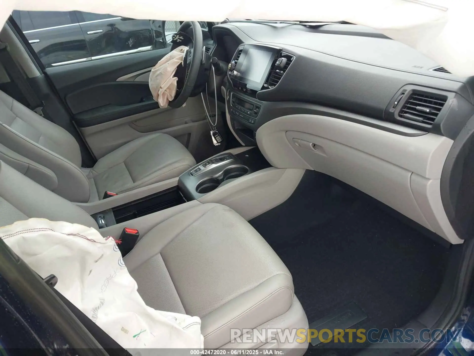 5 Photograph of a damaged car 5FPYK3F5XNB002419 HONDA RIDGELINE 2022