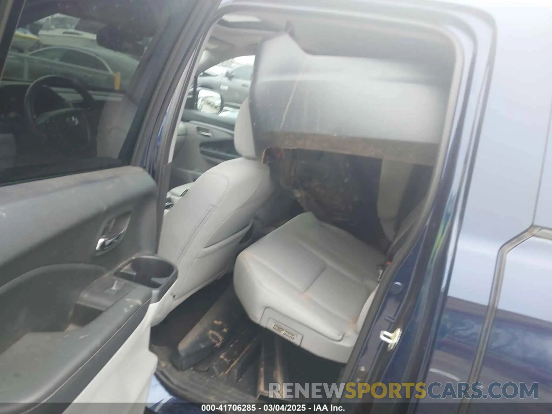 12 Photograph of a damaged car 5FPYK3F72NB036226 HONDA RIDGELINE 2022