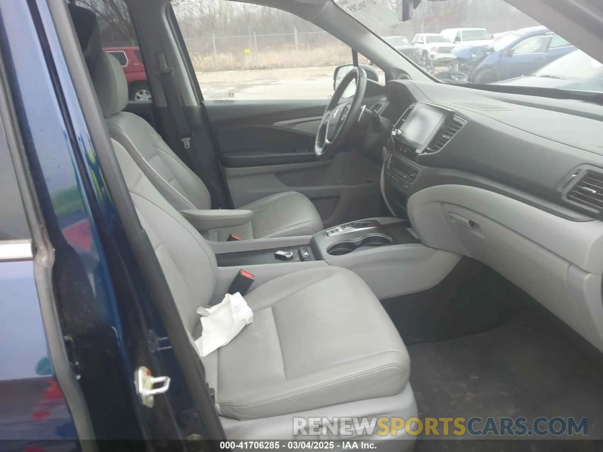 5 Photograph of a damaged car 5FPYK3F72NB036226 HONDA RIDGELINE 2022