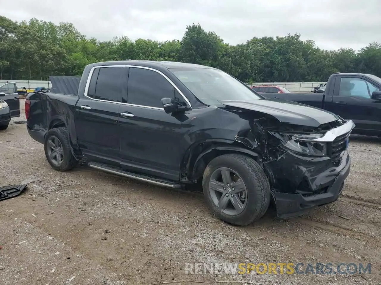 4 Photograph of a damaged car 5FPYK3F7XNB002065 HONDA RIDGELINE 2022