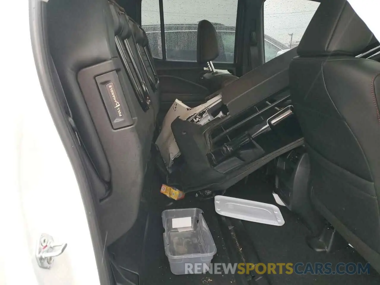10 Photograph of a damaged car 5FPYK3F80NB014766 HONDA RIDGELINE 2022