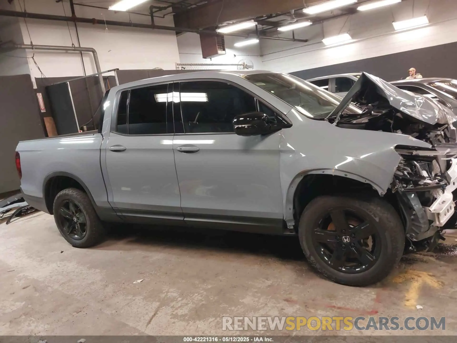 14 Photograph of a damaged car 5FPYK3F80NB032006 HONDA RIDGELINE 2022