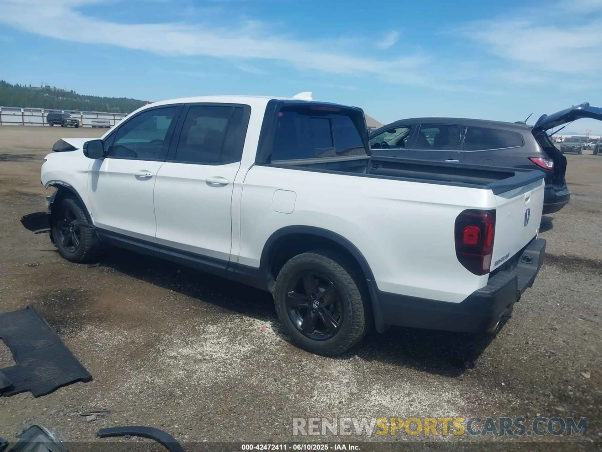 3 Photograph of a damaged car 5FPYK3F80NB039490 HONDA RIDGELINE 2022