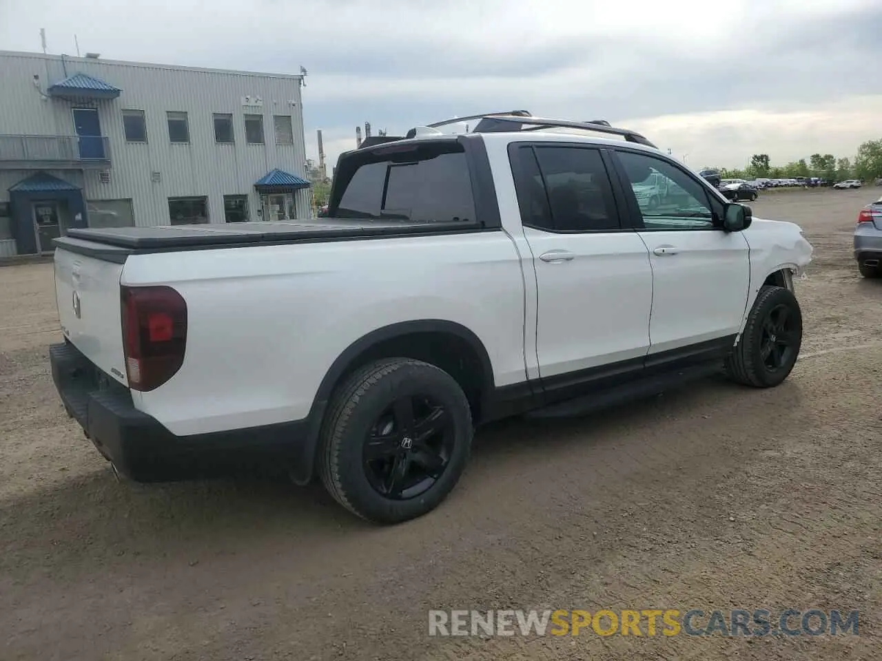 3 Photograph of a damaged car 5FPYK3F81NB503144 HONDA RIDGELINE 2022