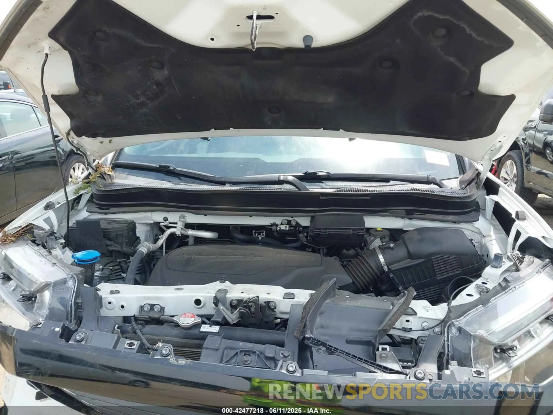 10 Photograph of a damaged car 5FPYK3F88NB010710 HONDA RIDGELINE 2022