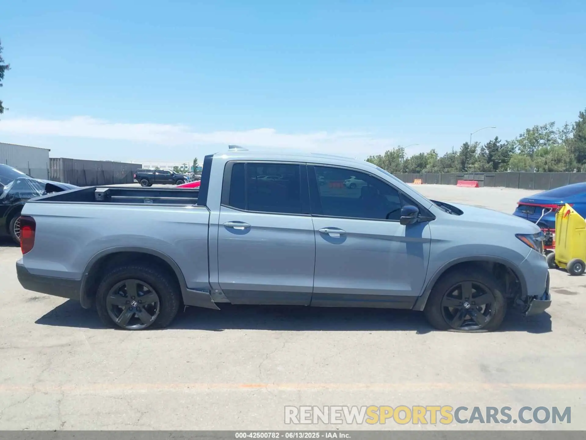 13 Фотография поврежденного автомобиля 5FPYK3F8XNB027184 HONDA RIDGELINE 2022