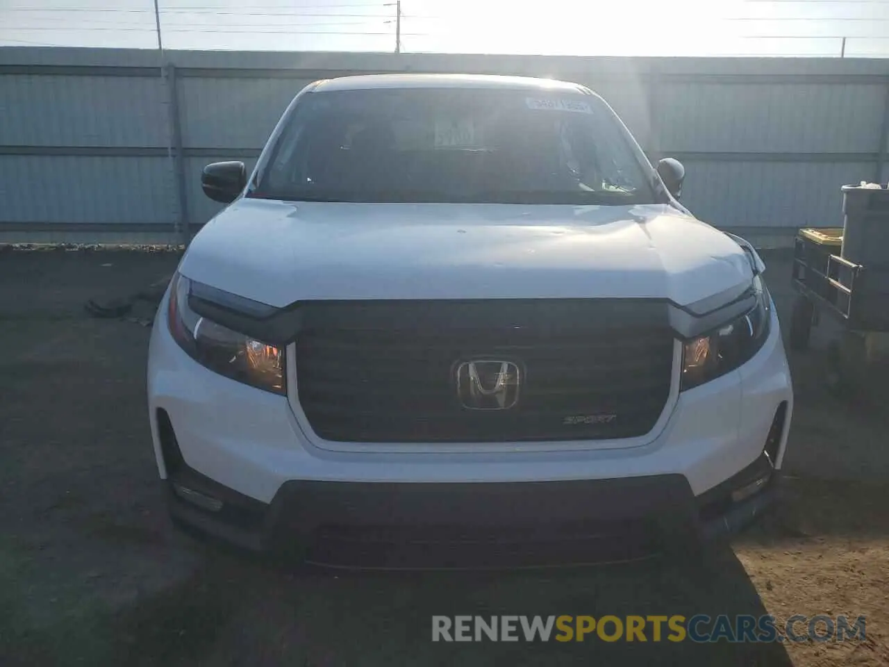 5 Photograph of a damaged car 5FPYK3F1XPB062684 HONDA RIDGELINE 2023