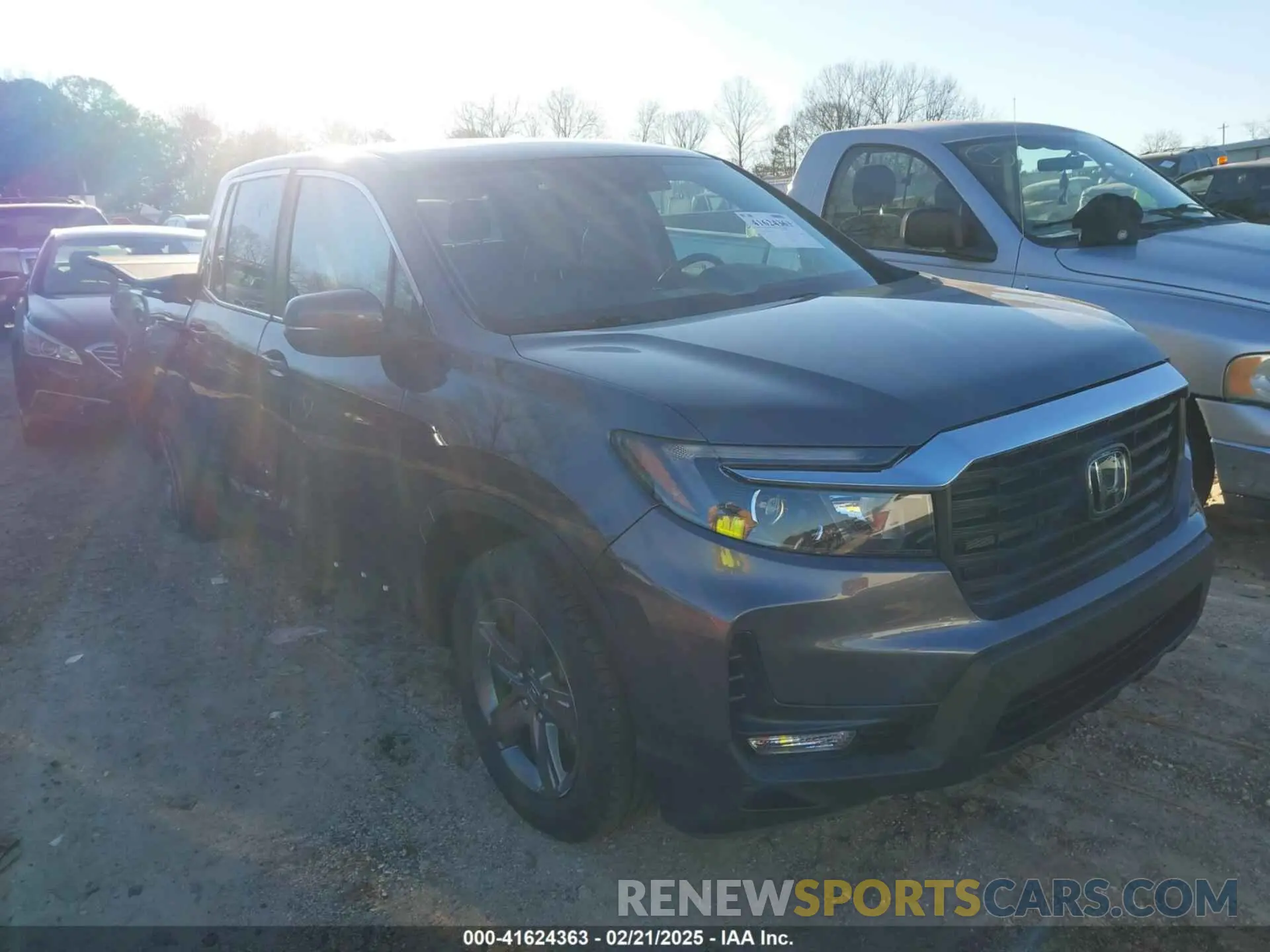 1 Photograph of a damaged car 5FPYK3F57PB041018 HONDA RIDGELINE 2023