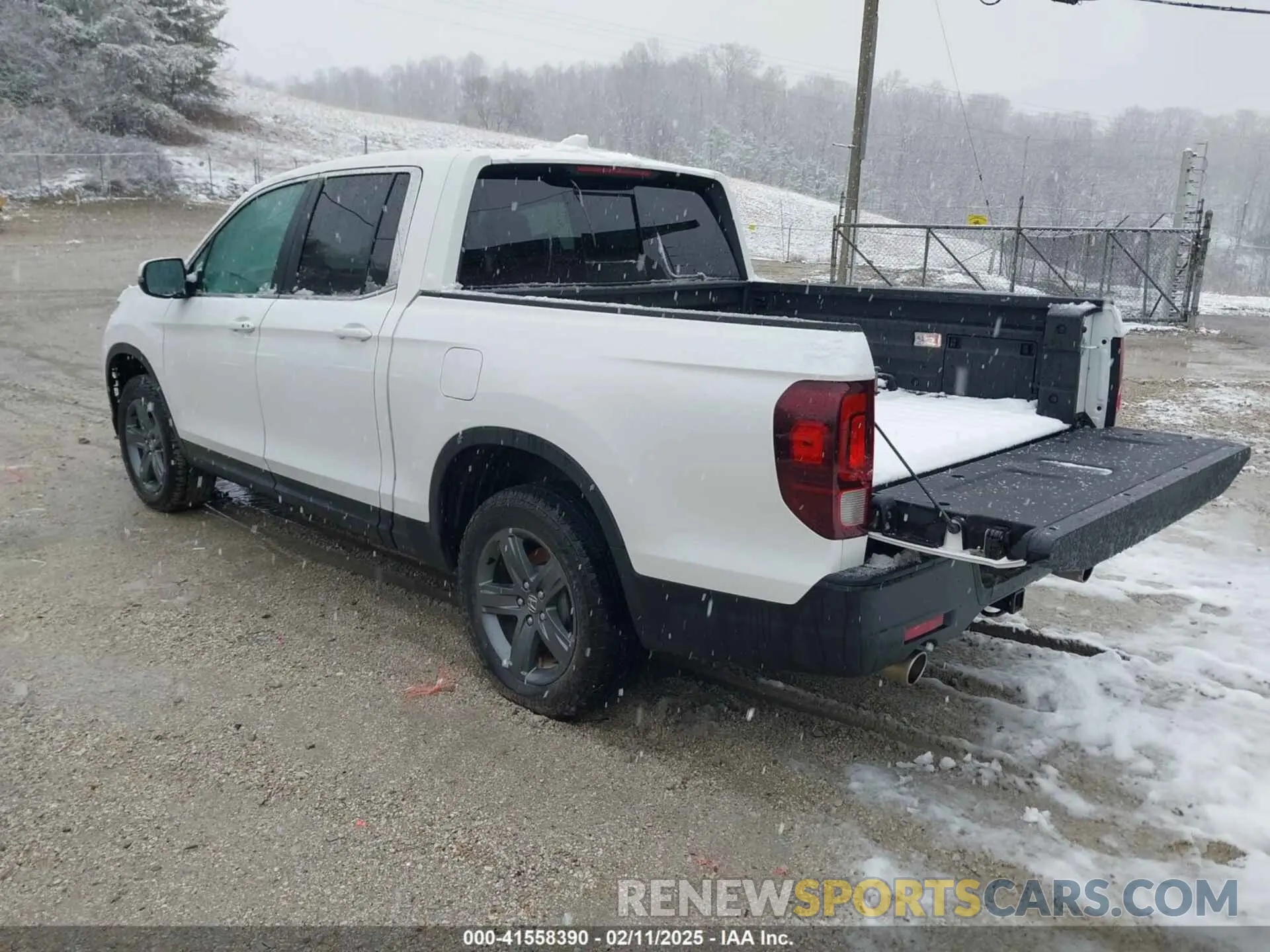 3 Фотография поврежденного автомобиля 5FPYK3F59PB054823 HONDA RIDGELINE 2023