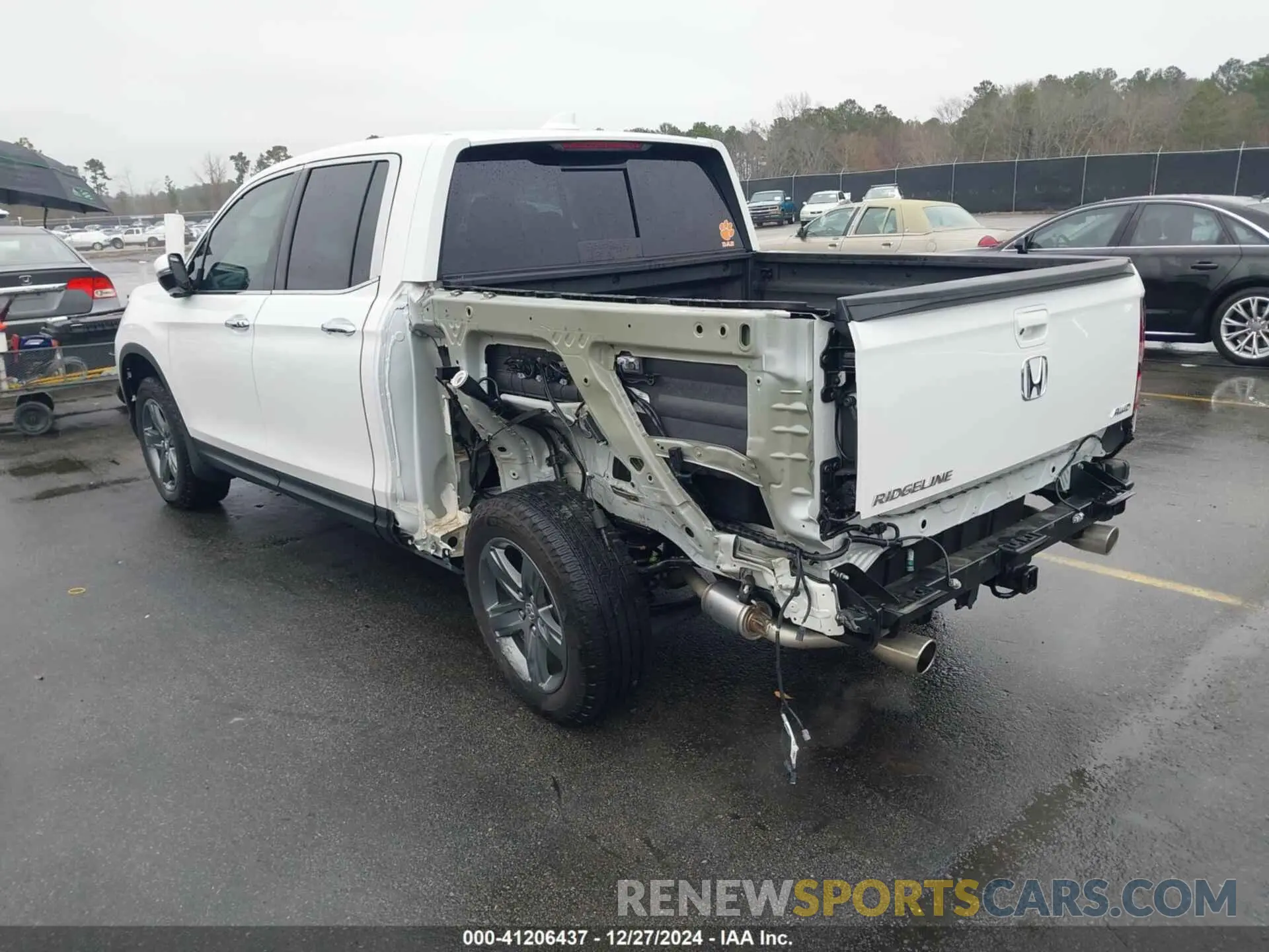 3 Photograph of a damaged car 5FPYK3F72PB035273 HONDA RIDGELINE 2023