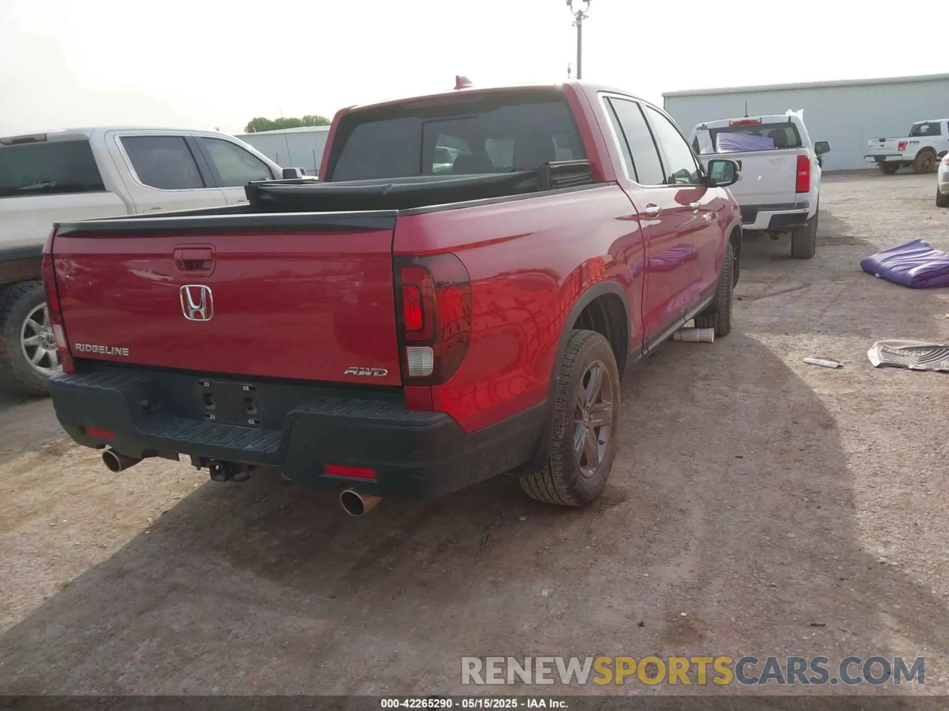 4 Photograph of a damaged car 5FPYK3F76PB013258 HONDA RIDGELINE 2023
