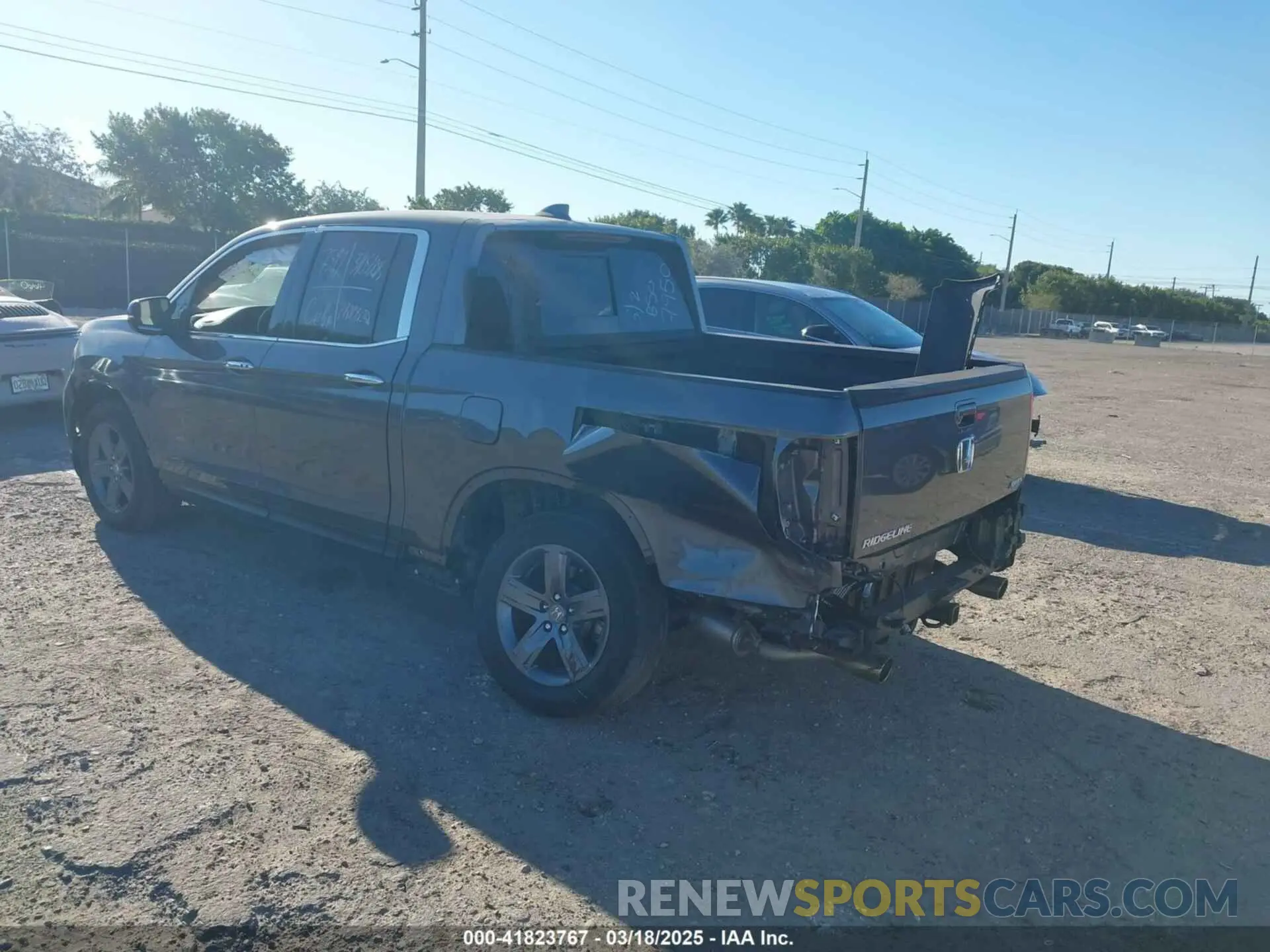 3 Photograph of a damaged car 5FPYK3F7XPB007950 HONDA RIDGELINE 2023