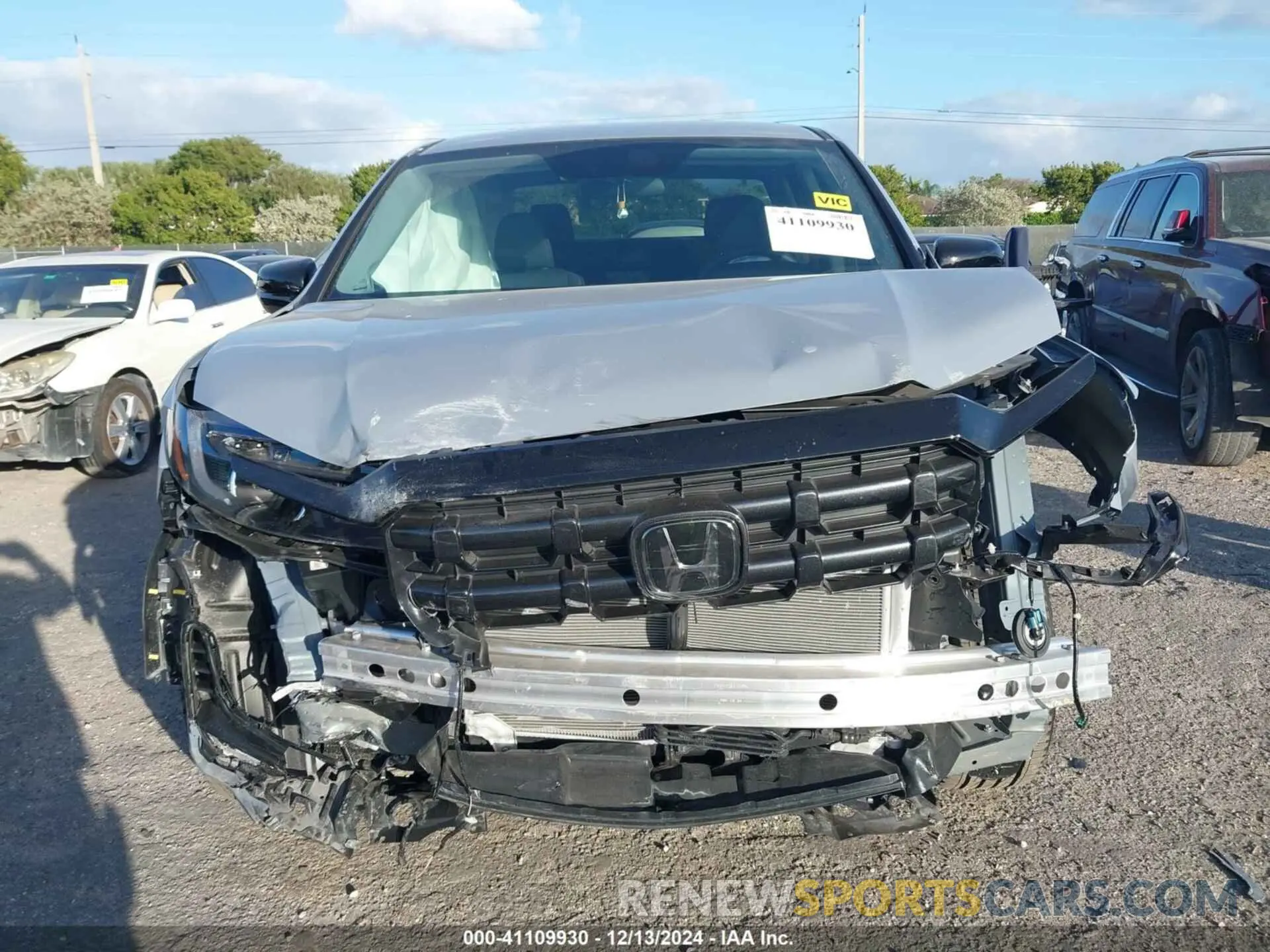 12 Photograph of a damaged car 5FPYK3F18RB032599 HONDA RIDGELINE 2024