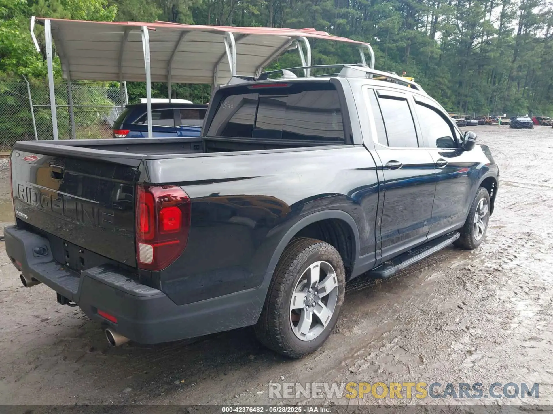 4 Photograph of a damaged car 5FPYK3F50RB022006 HONDA RIDGELINE 2024