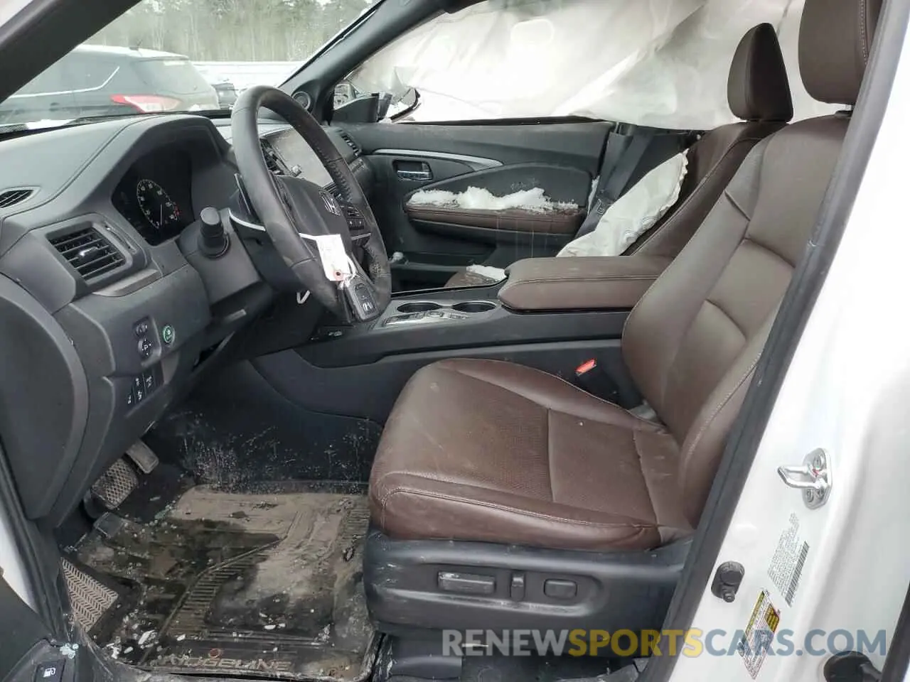 7 Photograph of a damaged car 5FPYK3F53RB014823 HONDA RIDGELINE 2024