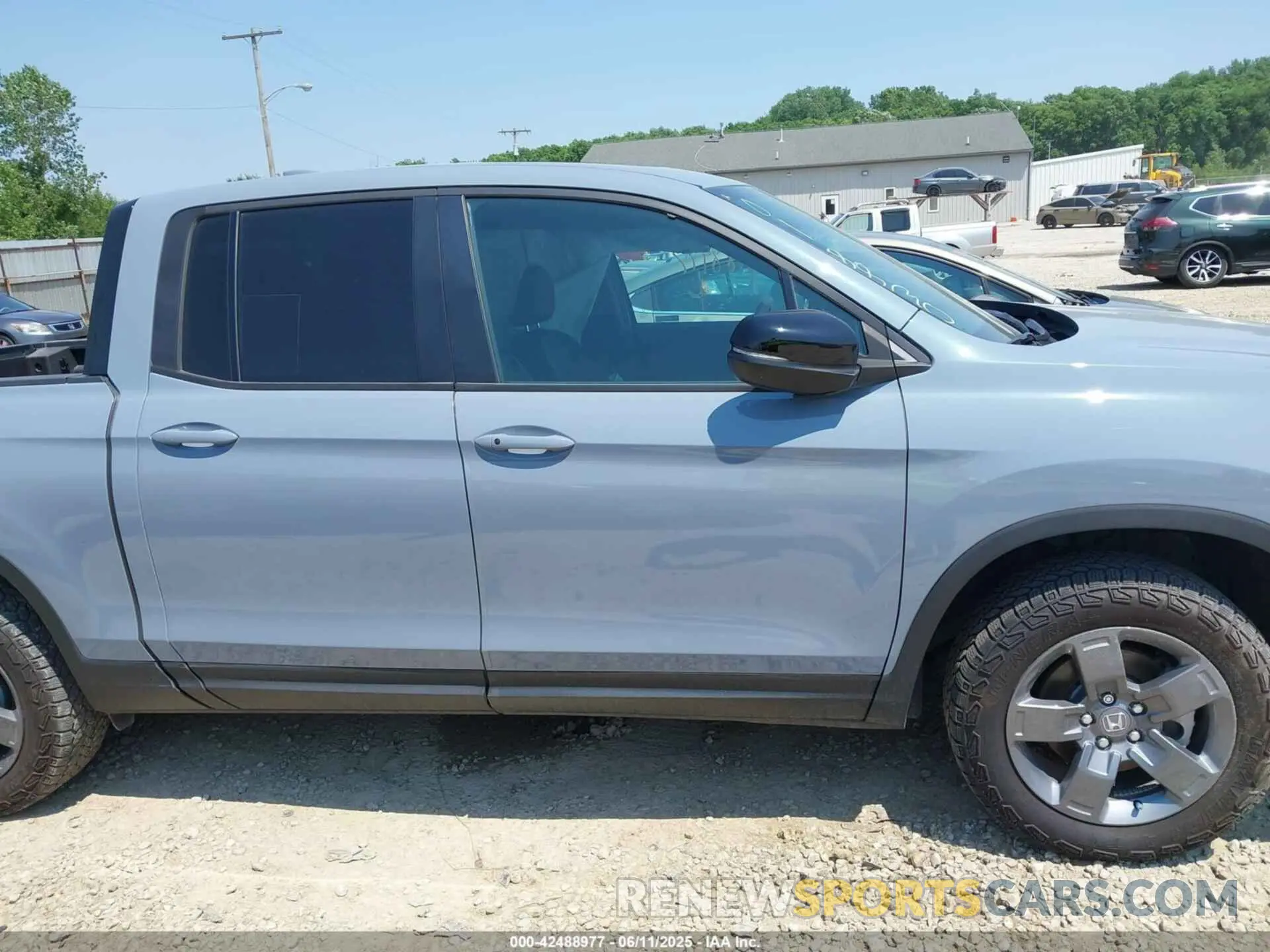 15 Photograph of a damaged car 5FPYK3F68RB018830 HONDA RIDGELINE 2024