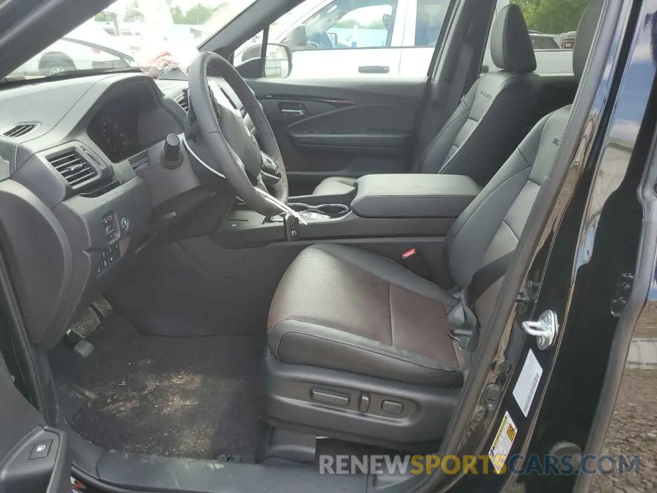 7 Photograph of a damaged car 5FPYK3F8XRB028731 HONDA RIDGELINE 2024