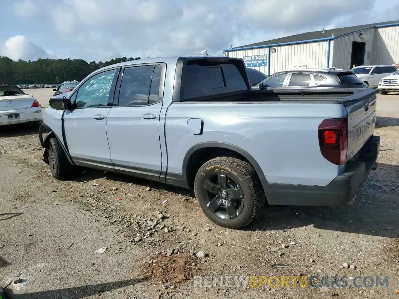 2 Photograph of a damaged car 5FPYK3F8XRB029300 HONDA RIDGELINE 2024