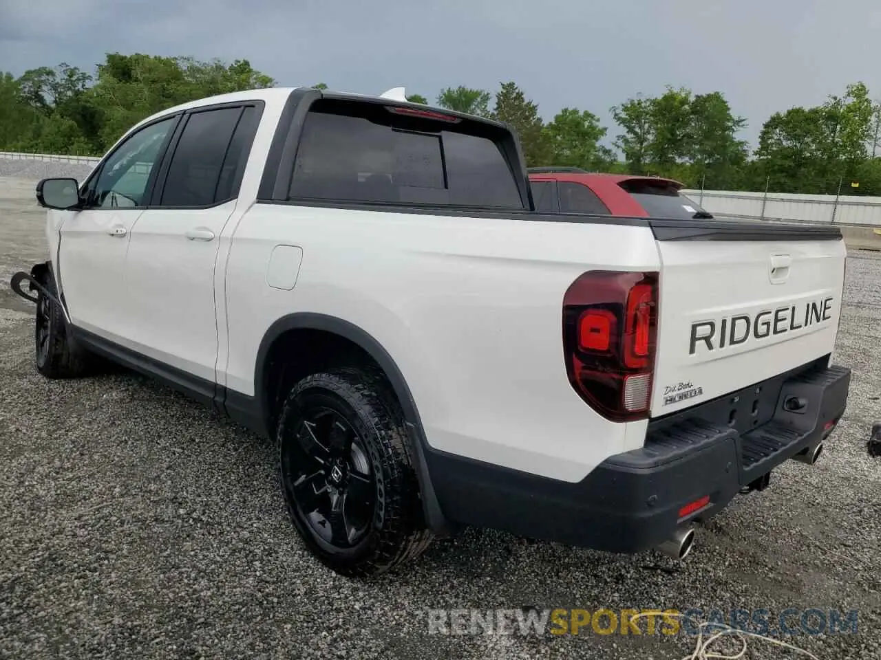 2 Photograph of a damaged car 5FPYK3F8XRB030740 HONDA RIDGELINE 2024