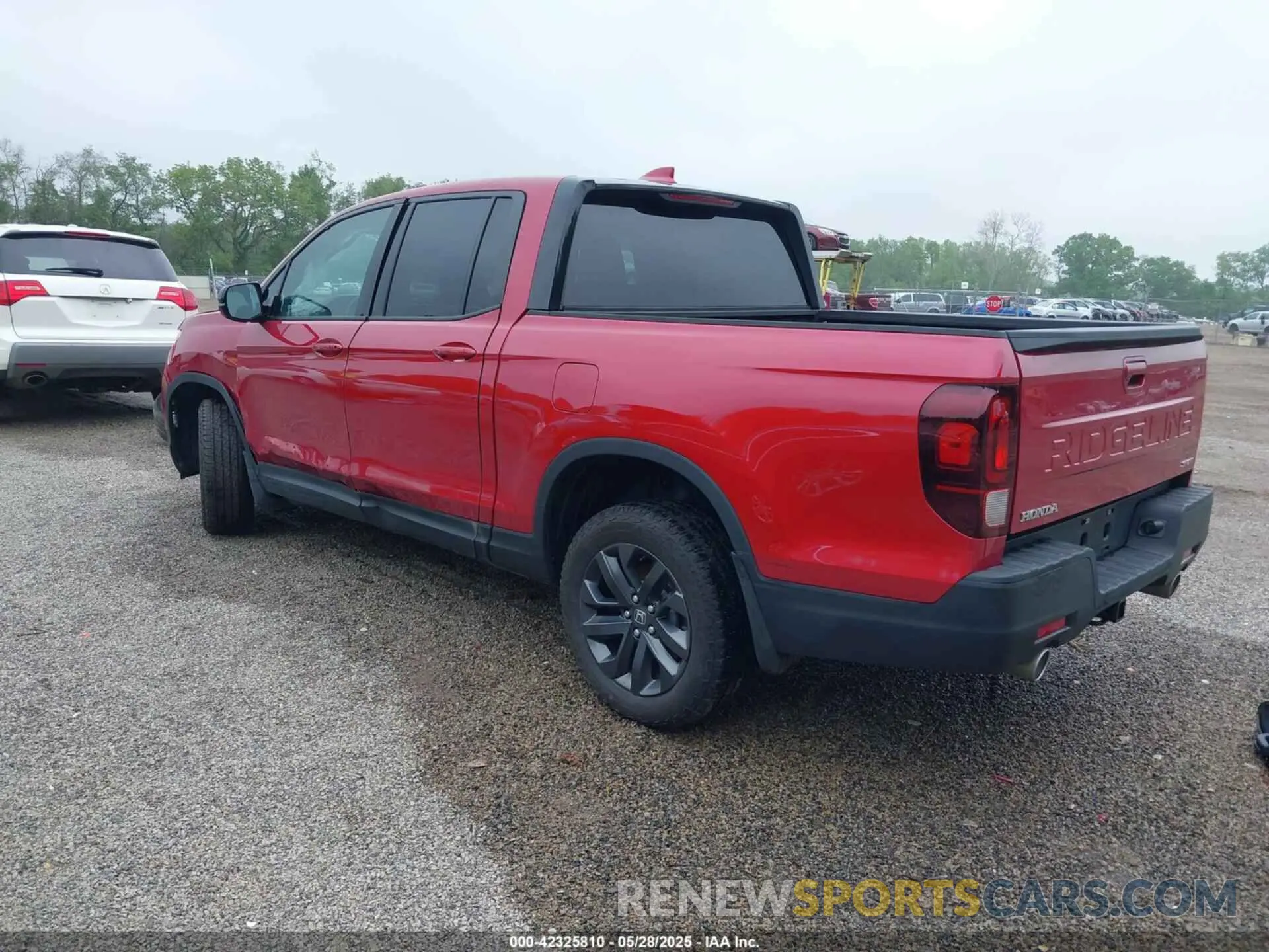 3 Photograph of a damaged car 5FPYK3F18SB007238 HONDA RIDGELINE 2025