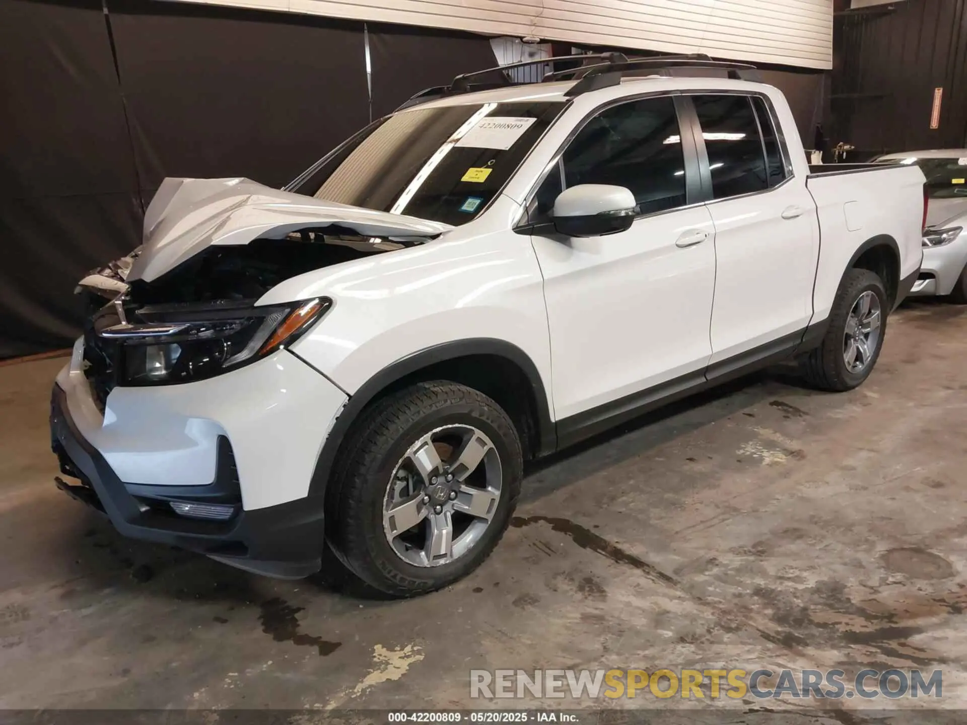 2 Photograph of a damaged car 5FPYK3F51SB009755 HONDA RIDGELINE 2025