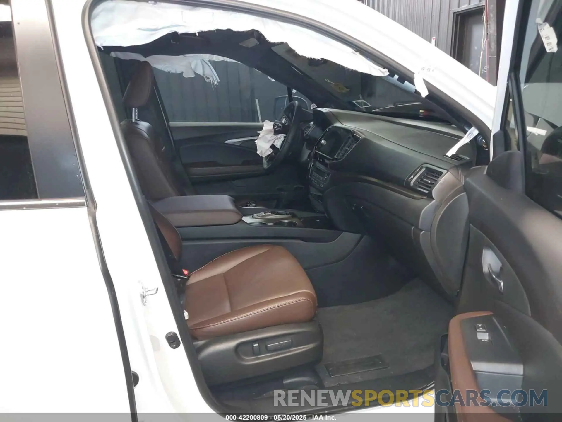 5 Photograph of a damaged car 5FPYK3F51SB009755 HONDA RIDGELINE 2025