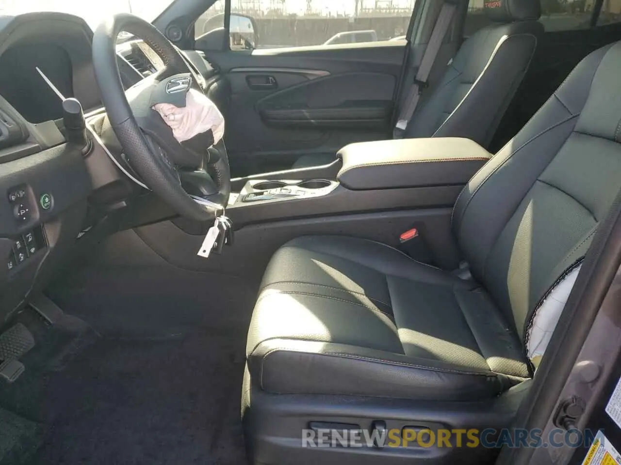 7 Фотография поврежденного автомобиля 5FPYK3F60SB008072 HONDA RIDGELINE 2025