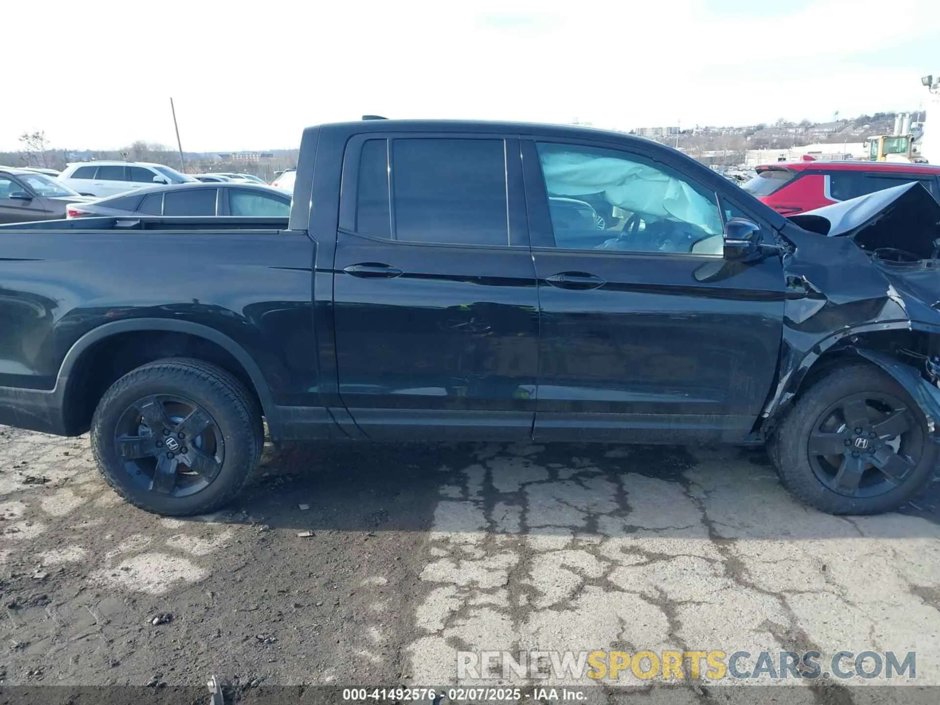 13 Photograph of a damaged car 5FPYK3F82SB007717 HONDA RIDGELINE 2025