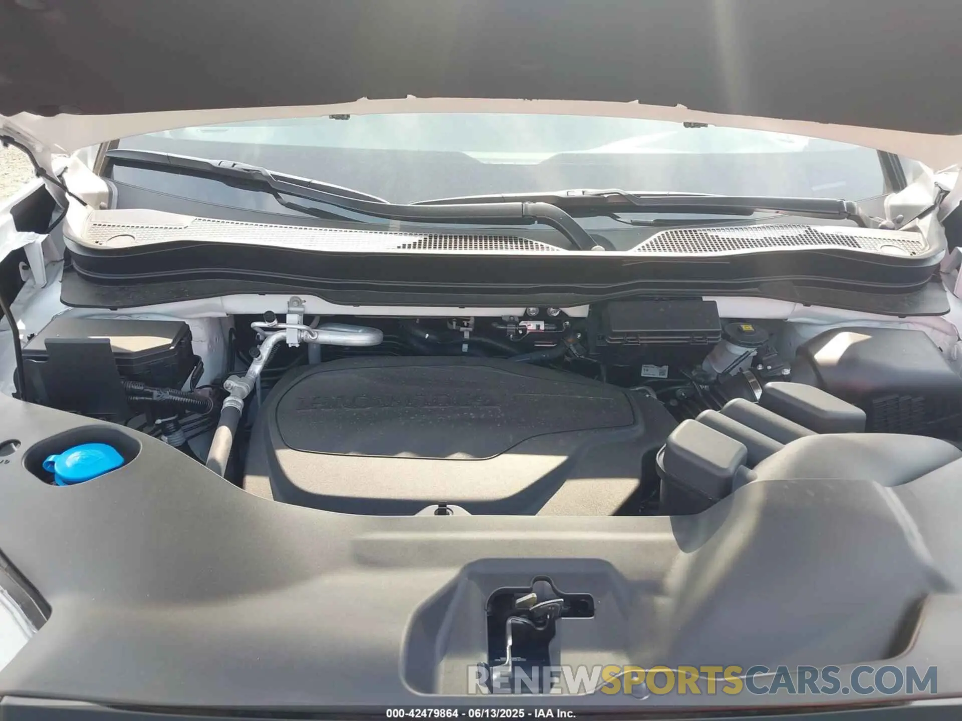 10 Photograph of a damaged car 5FPYK3F87SB025582 HONDA RIDGELINE 2025