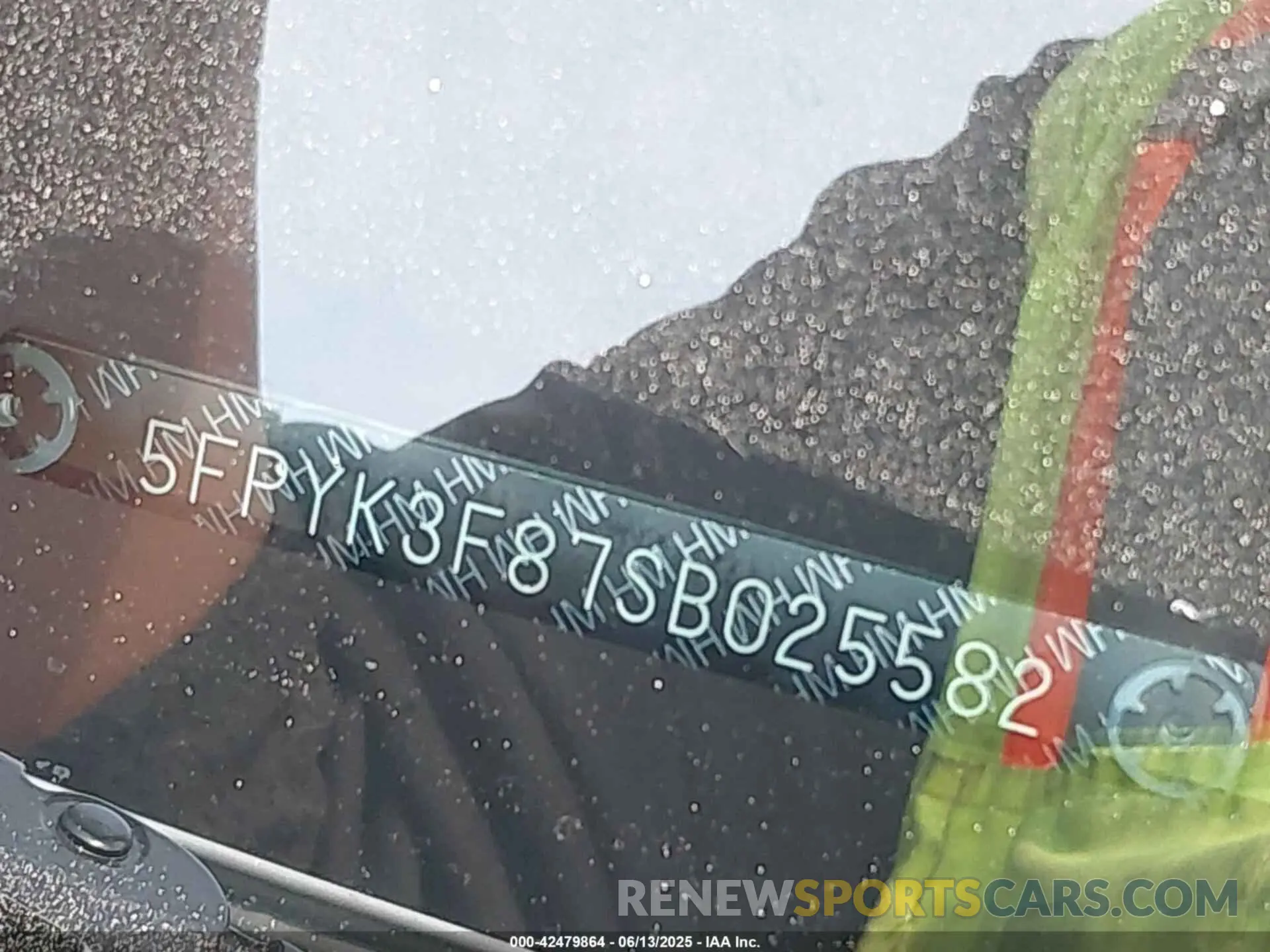 17 Photograph of a damaged car 5FPYK3F87SB025582 HONDA RIDGELINE 2025