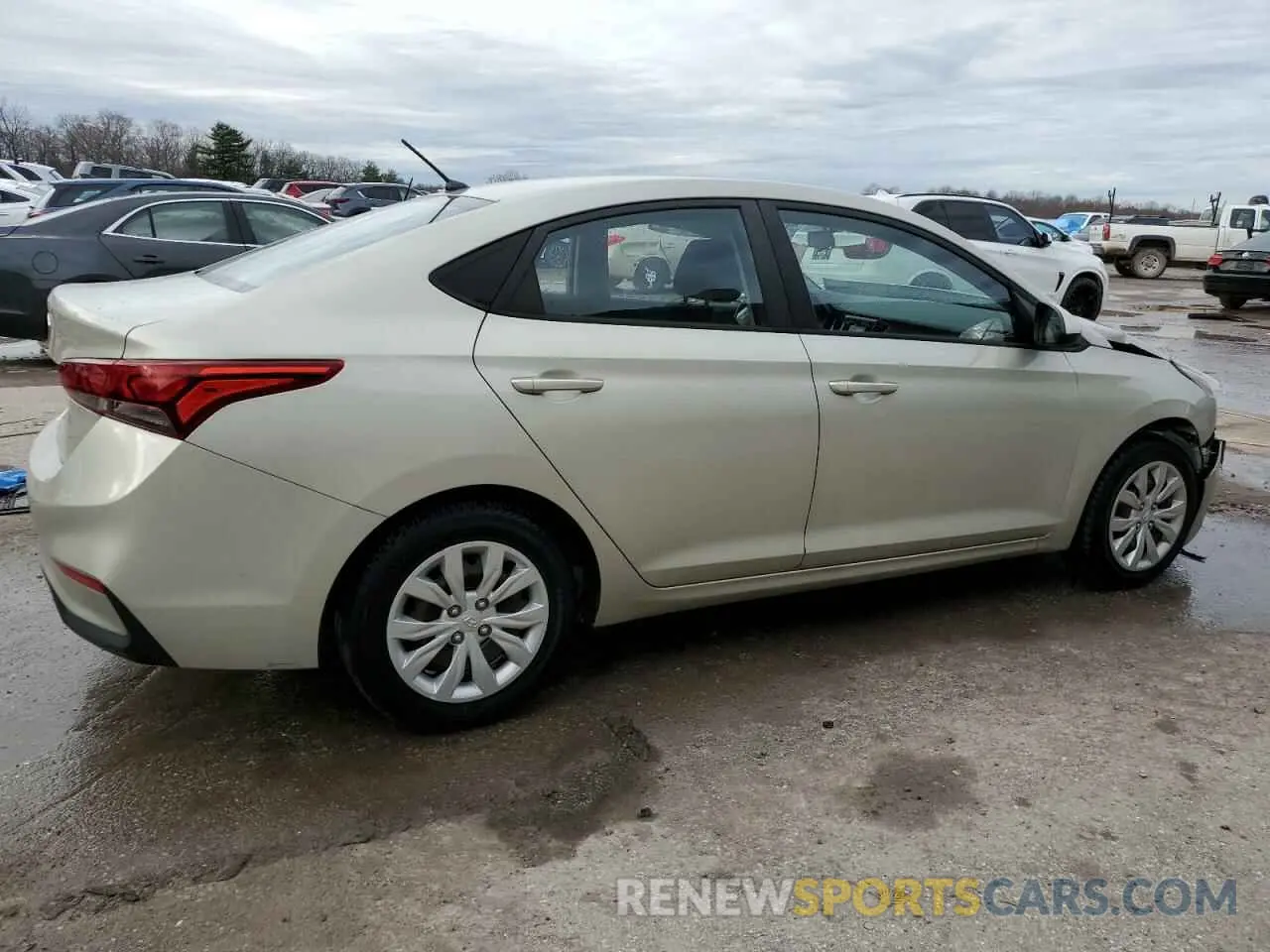 3 Photograph of a damaged car 3KPC24A30KE066162 HYUNDAI ACCENT 2019