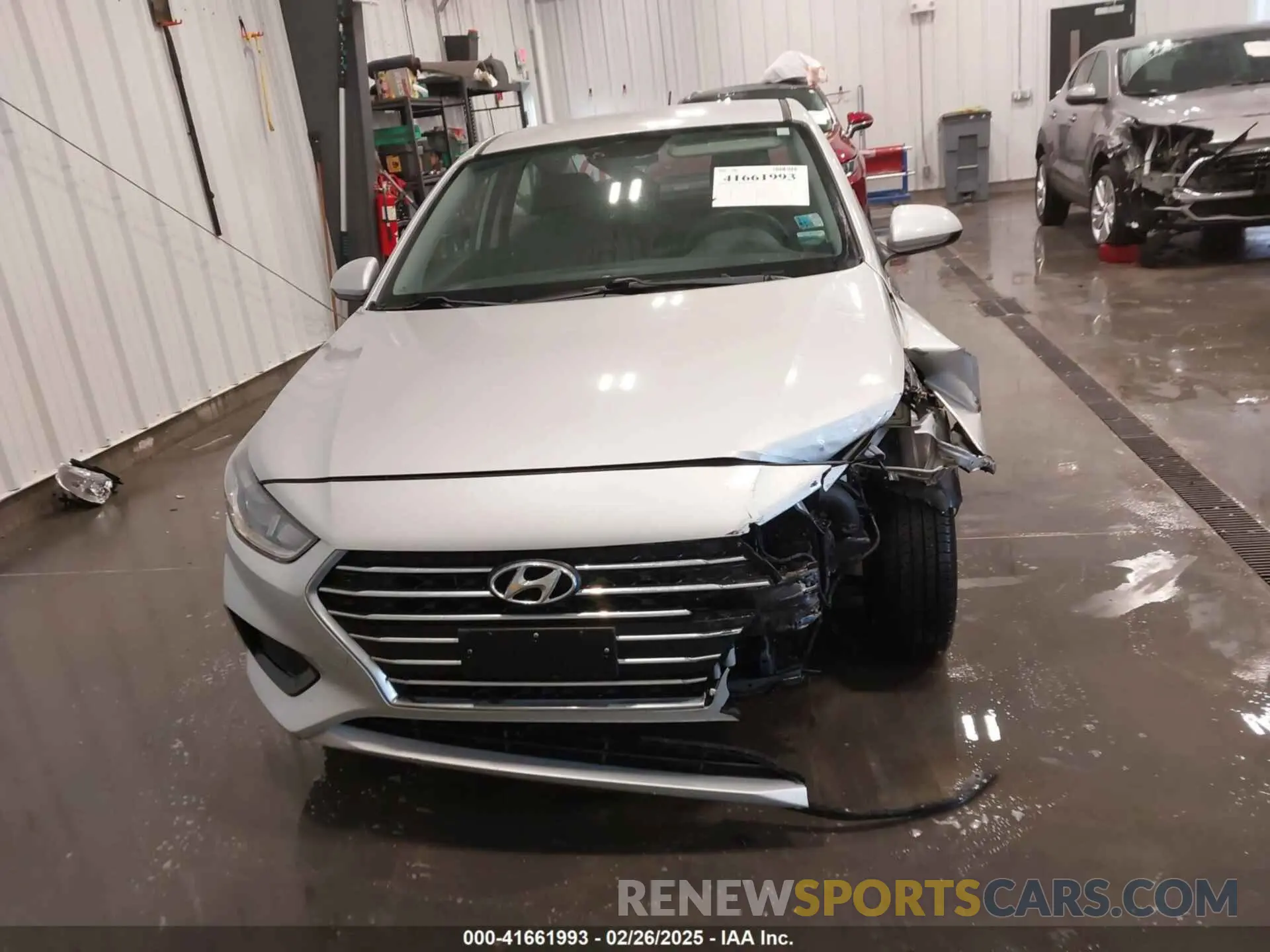 12 Фотография поврежденного автомобиля 3KPC24A30KE068820 HYUNDAI ACCENT 2019