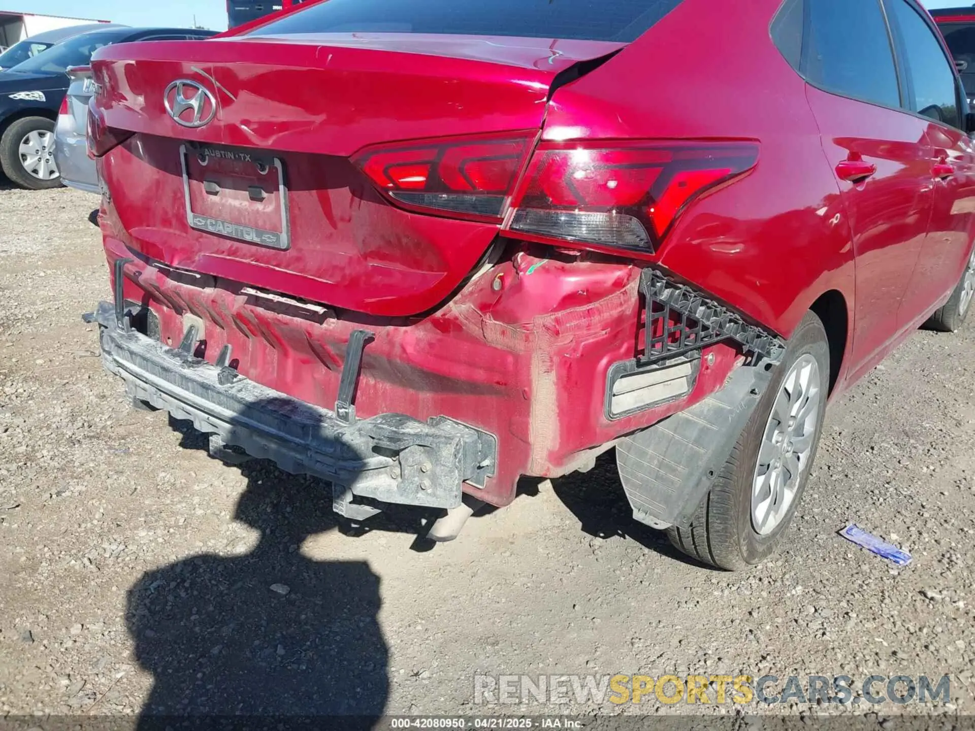 6 Photograph of a damaged car 3KPC24A30KE073130 HYUNDAI ACCENT 2019