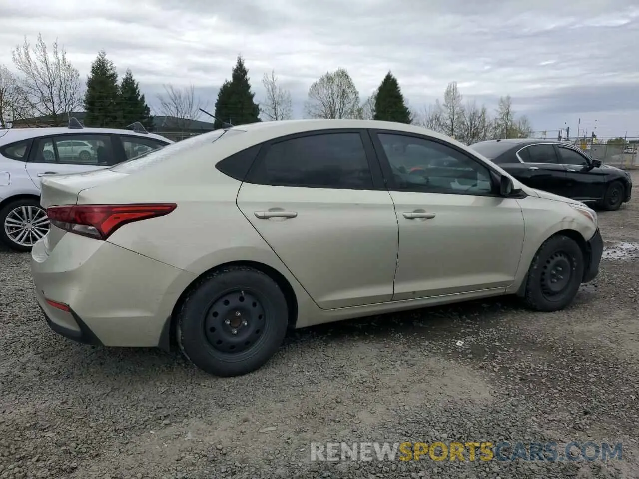 3 Photograph of a damaged car 3KPC24A31KE040069 HYUNDAI ACCENT 2019