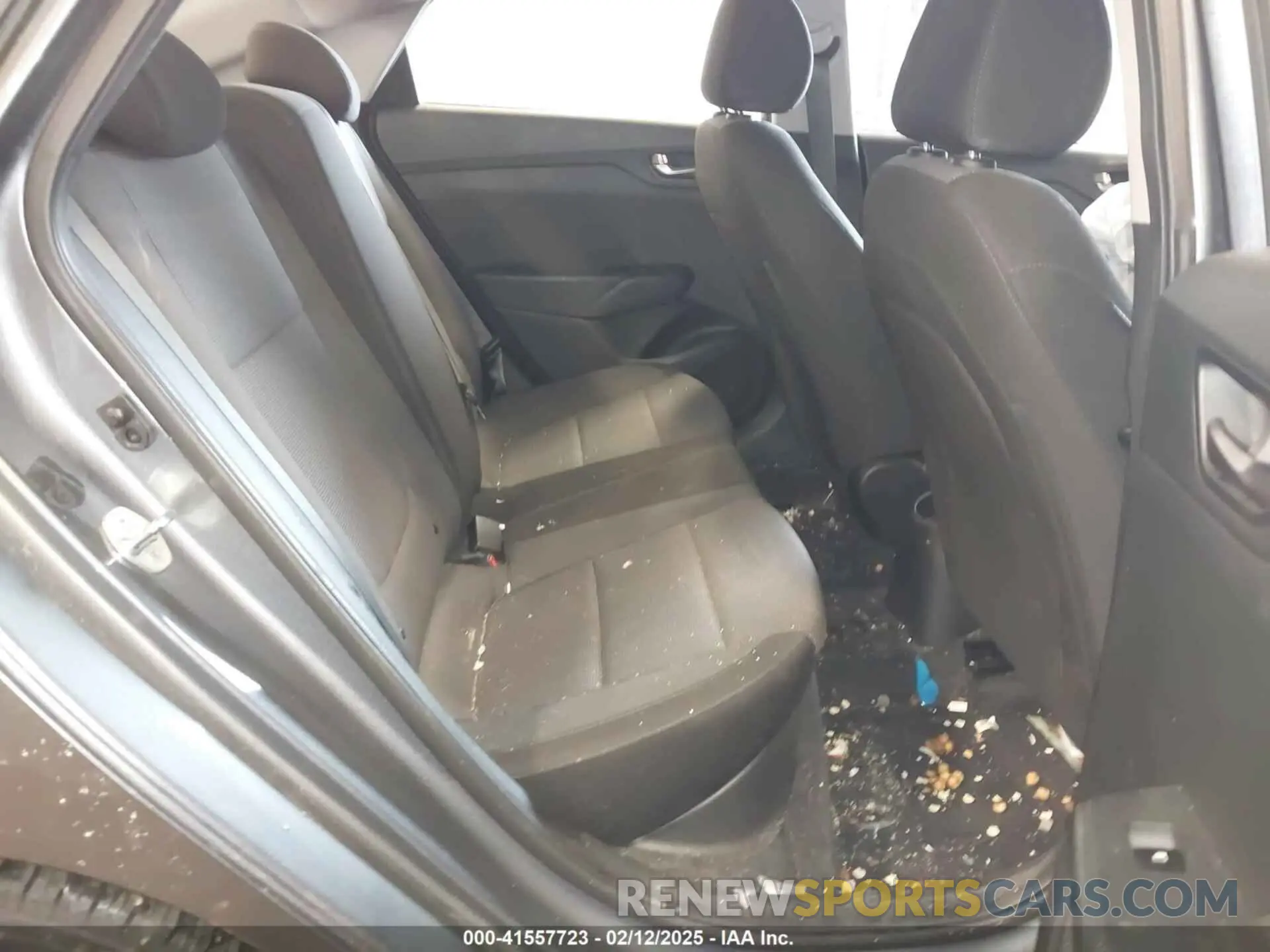 8 Photograph of a damaged car 3KPC24A31KE082502 HYUNDAI ACCENT 2019