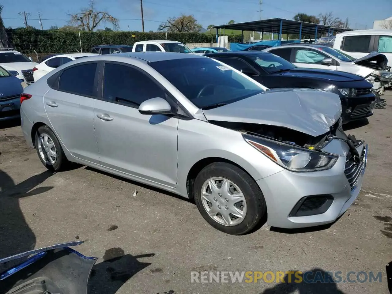 4 Photograph of a damaged car 3KPC24A31KE084816 HYUNDAI ACCENT 2019