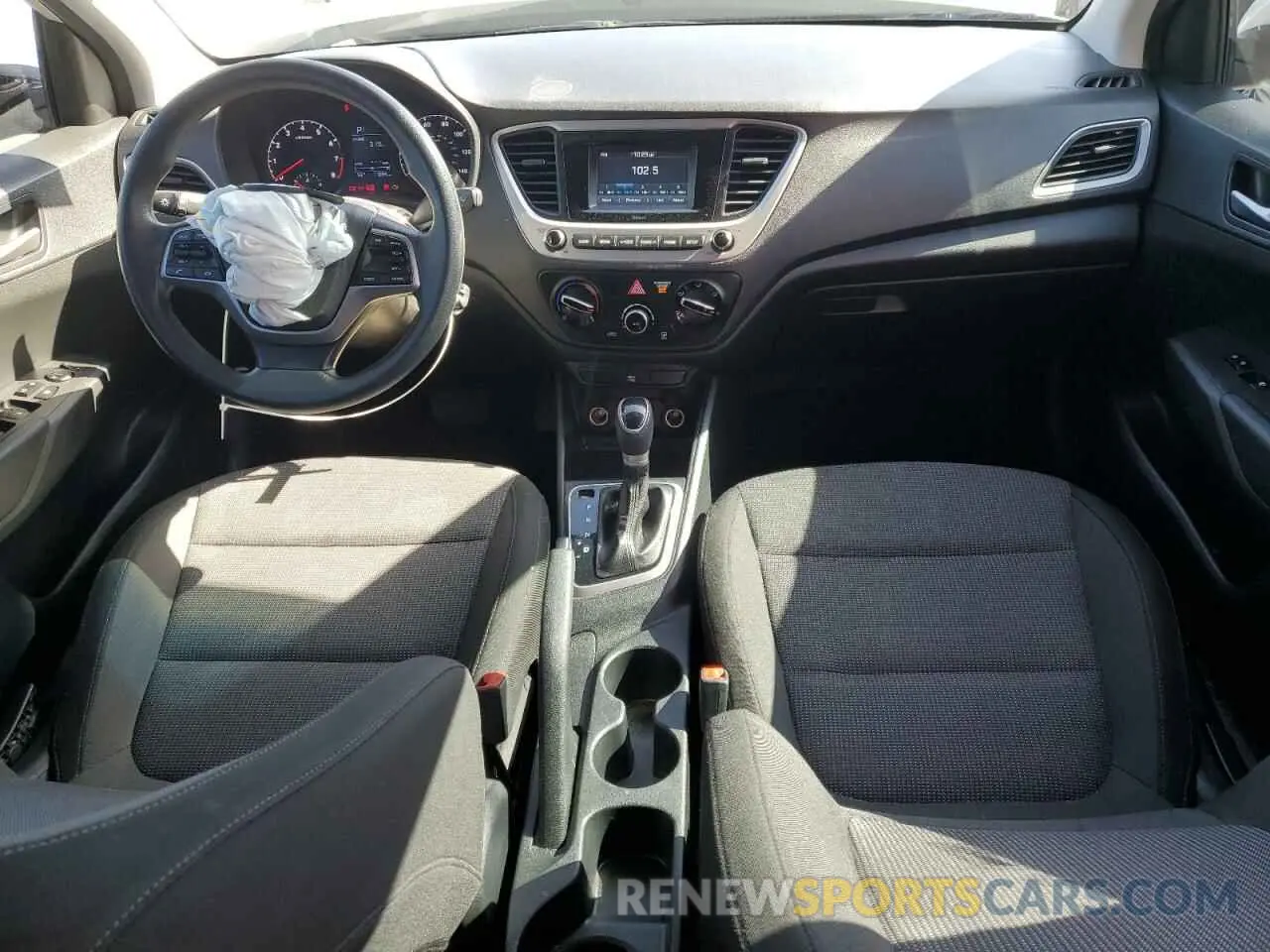 8 Photograph of a damaged car 3KPC24A31KE084816 HYUNDAI ACCENT 2019