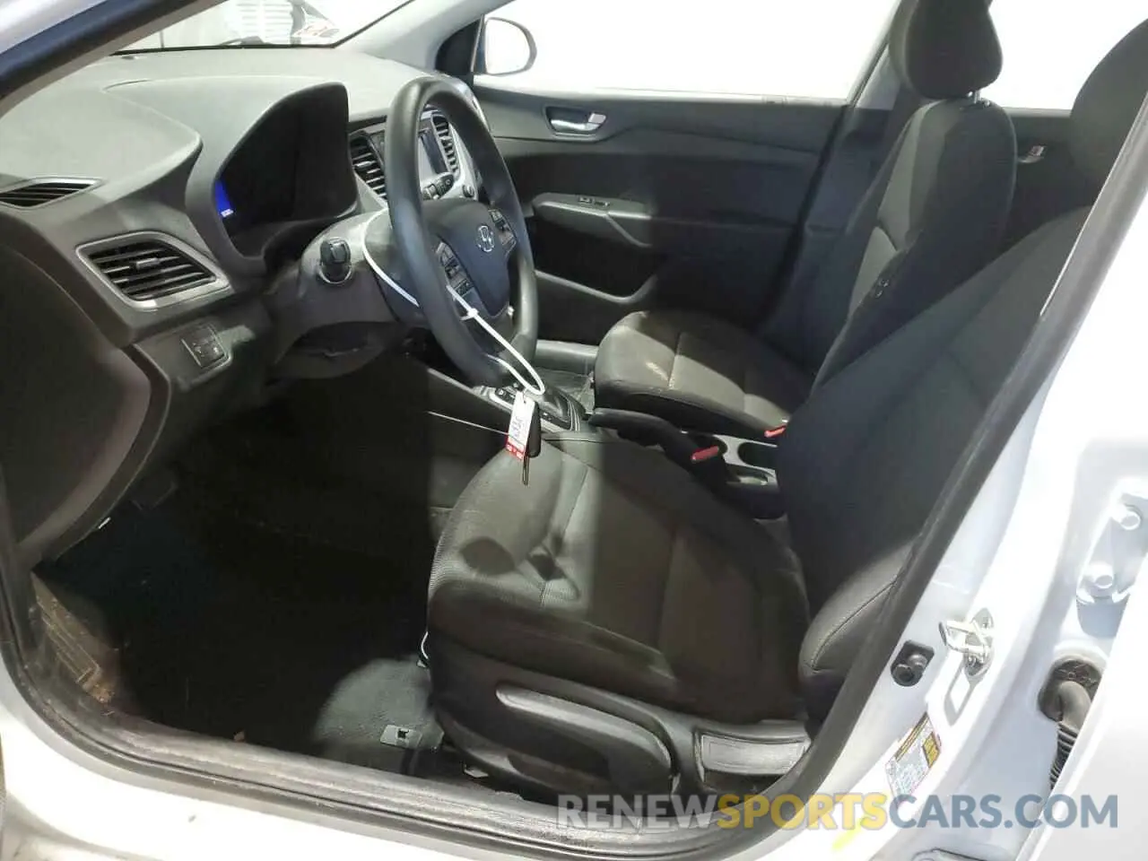 7 Photograph of a damaged car 3KPC24A32KE057060 HYUNDAI ACCENT 2019