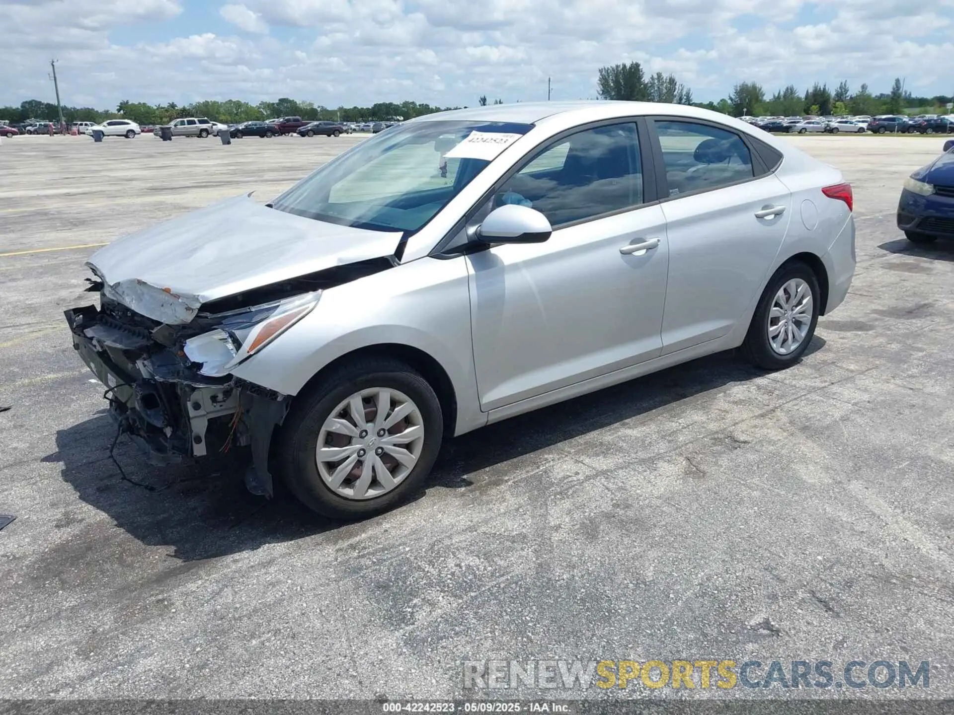 2 Photograph of a damaged car 3KPC24A32KE057947 HYUNDAI ACCENT 2019