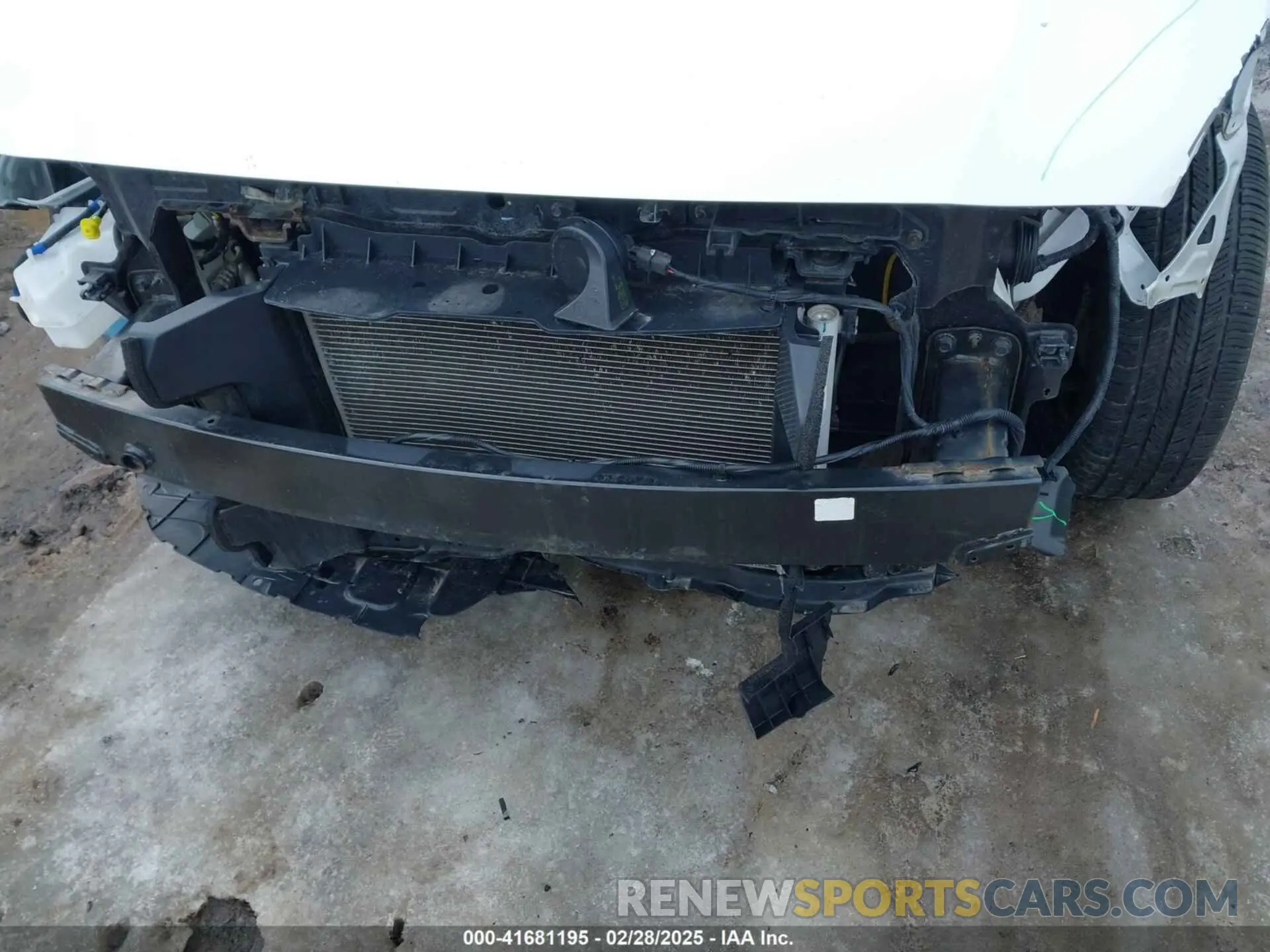 17 Photograph of a damaged car 3KPC24A32KE058001 HYUNDAI ACCENT 2019