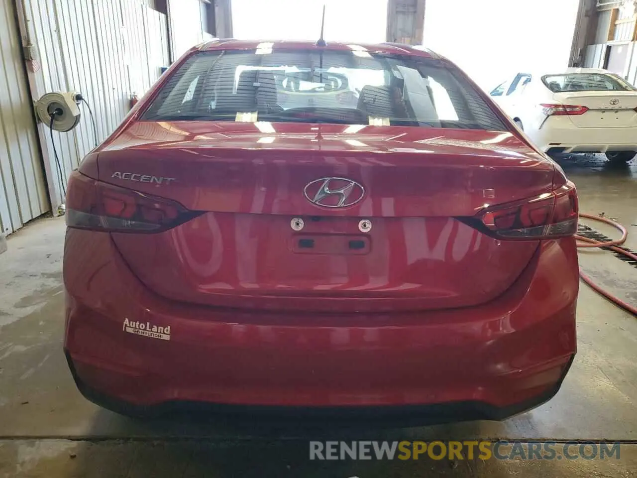 6 Photograph of a damaged car 3KPC24A32KE077647 HYUNDAI ACCENT 2019