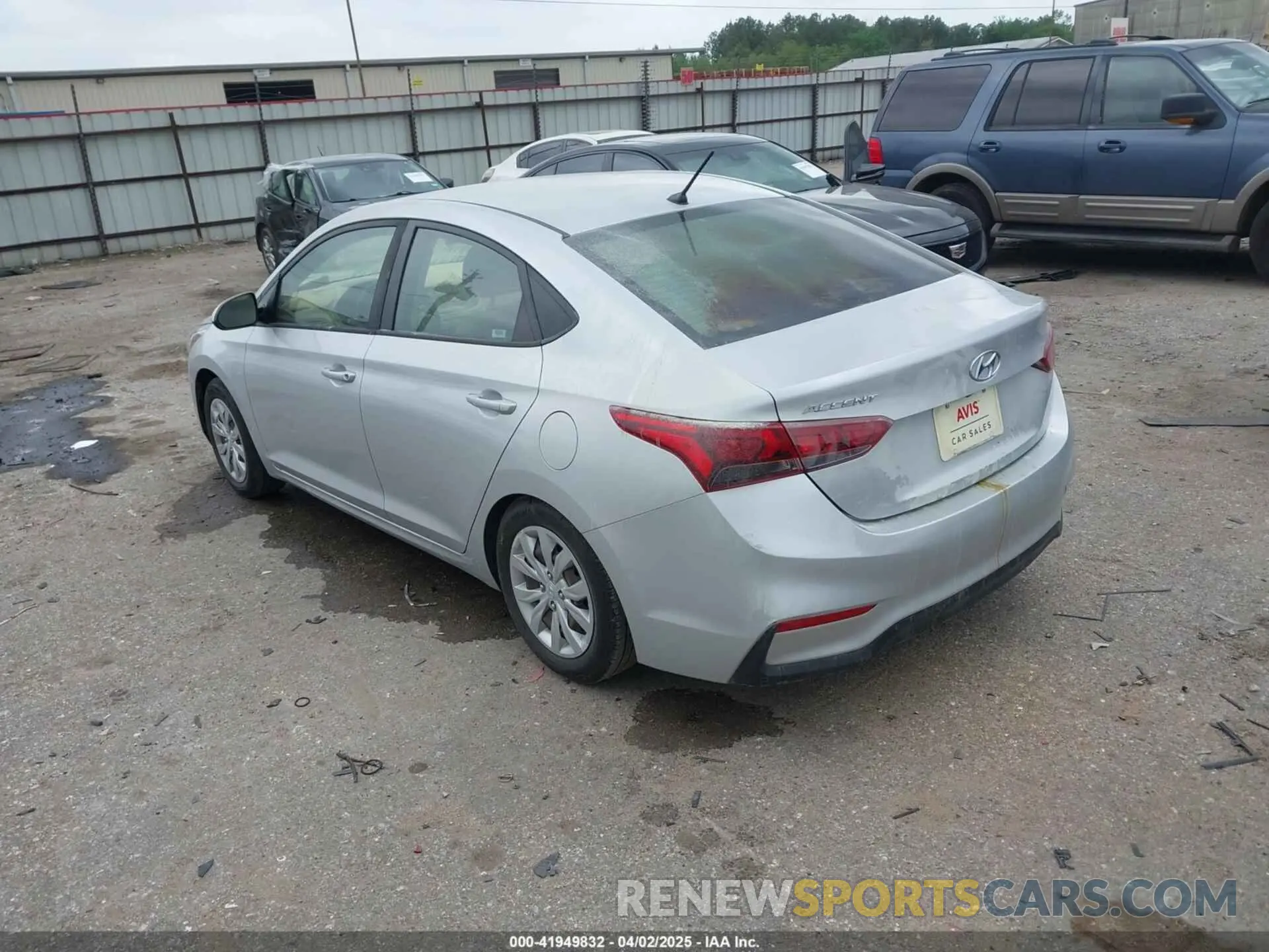 3 Photograph of a damaged car 3KPC24A33KE073722 HYUNDAI ACCENT 2019
