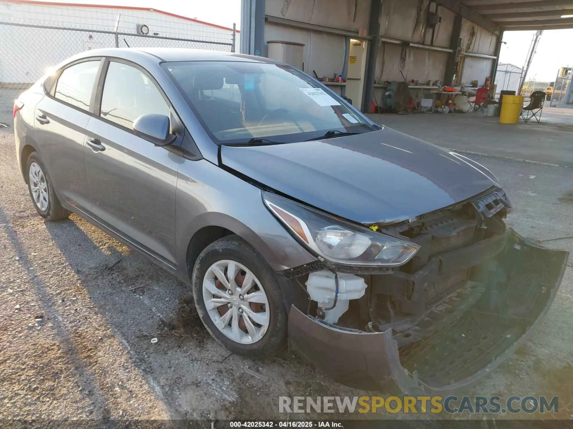 1 Фотография поврежденного автомобиля 3KPC24A33KE077656 HYUNDAI ACCENT 2019