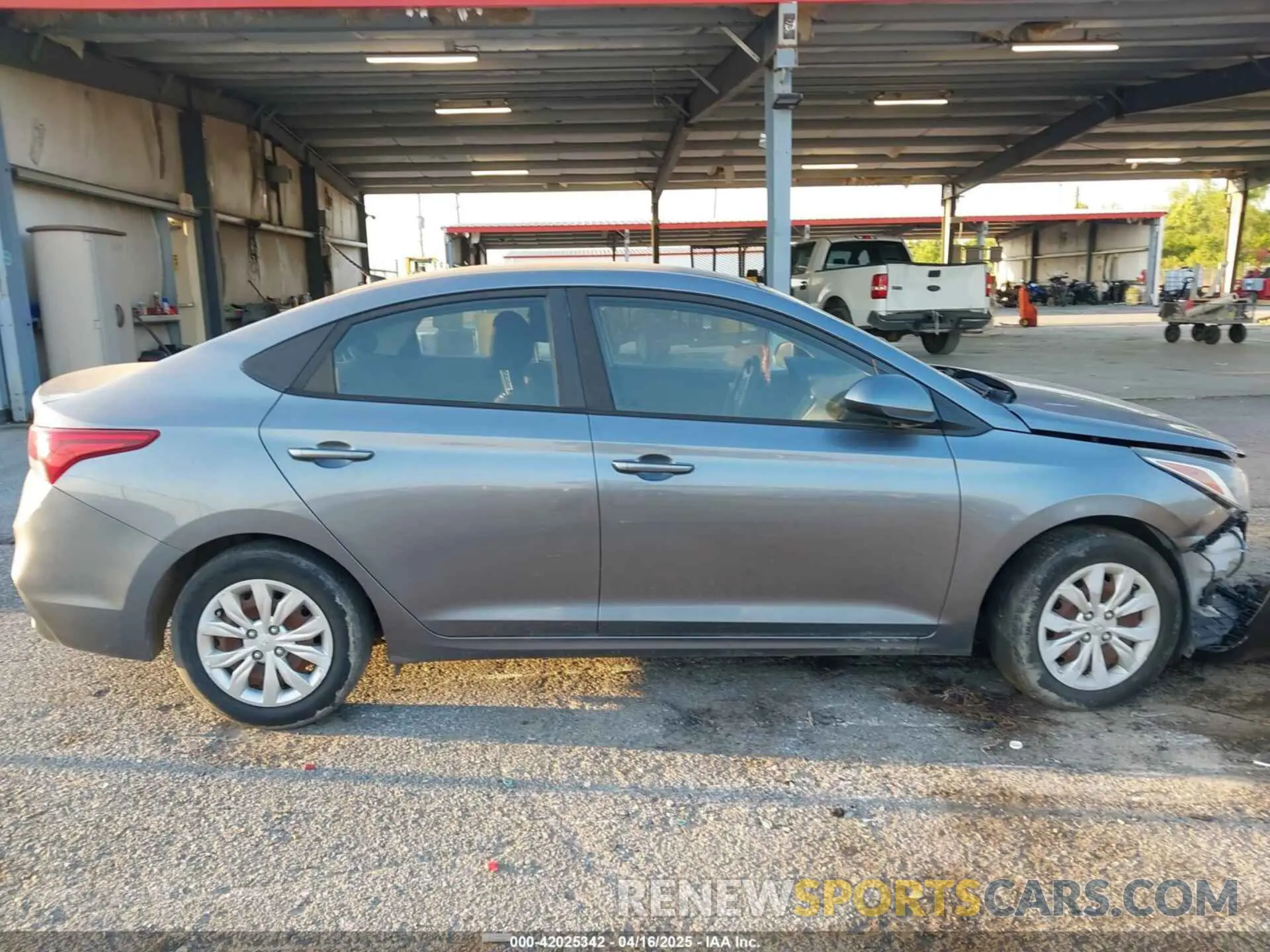 13 Фотография поврежденного автомобиля 3KPC24A33KE077656 HYUNDAI ACCENT 2019