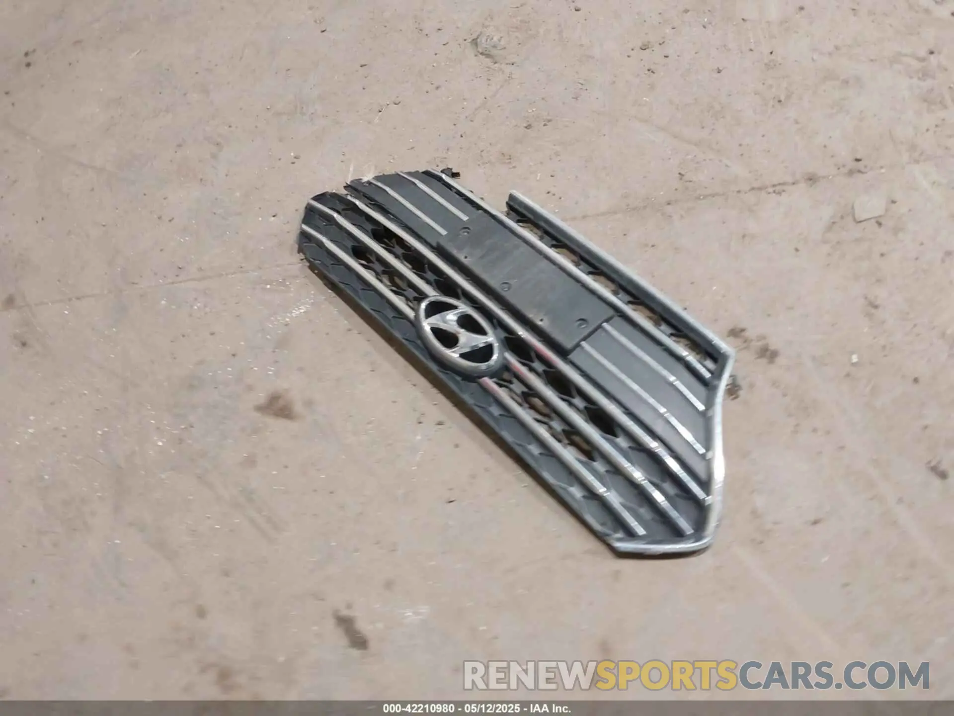 12 Фотография поврежденного автомобиля 3KPC24A33KE079651 HYUNDAI ACCENT 2019