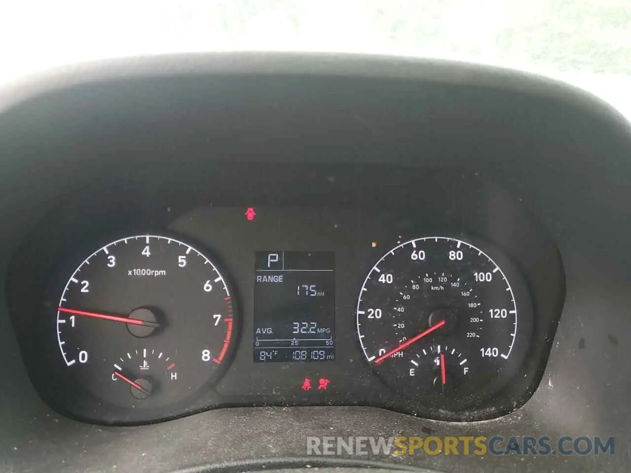 9 Photograph of a damaged car 3KPC24A33KE088642 HYUNDAI ACCENT 2019